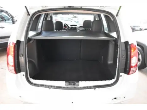 DUSTER - 2.0 DYNAMIQUE 4X2 16V 4P AUTOMÁTICO