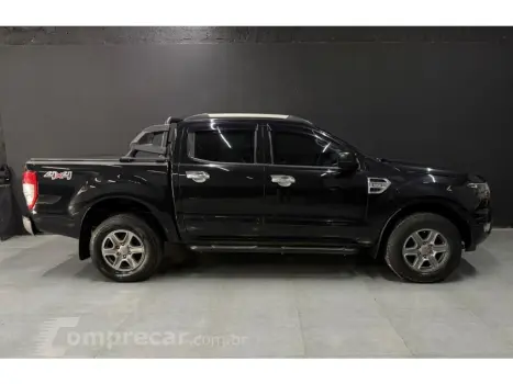 RANGER 2.2 XLS 4X4 CD 16V DIESEL 4P AUTOMÁTICO