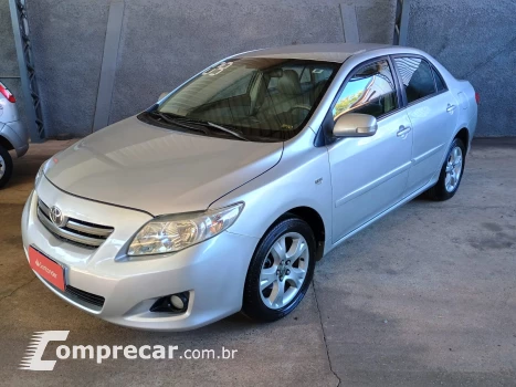 Toyota Corolla xei 4 portas