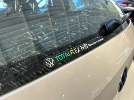 Polo Track 1.0 Flex 12V 5p