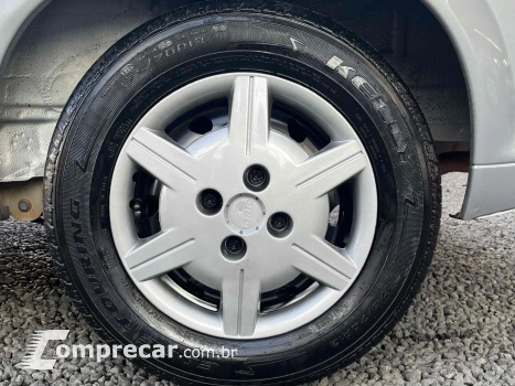 CLASSIC 1.0 MPFI LS 8V FLEX 4P MANUAL