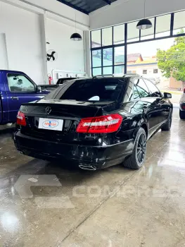 Mercedes-Benz E-500 Avant. 5.0 V8 4p Aut. (Blindada) 4 portas