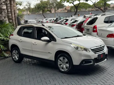 PEUGEOT 2008 1.6 16V Allure 4 portas