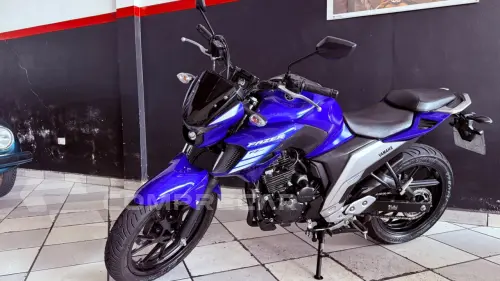 Yamaha FZ25 ABS