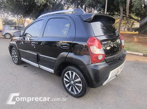 ETIOS CROSS 1.5 16V
