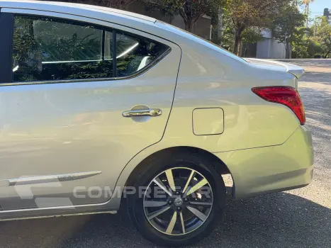 VERSA 1.6 16V Unique