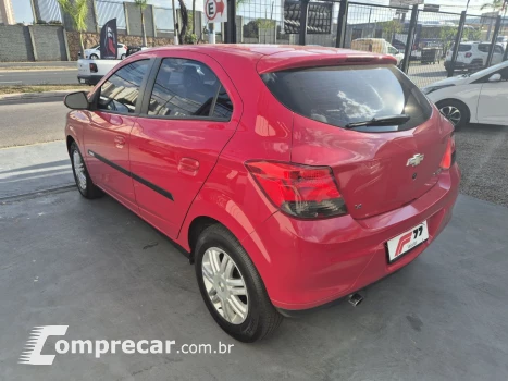 Onix Hatch 1.4 4P FLEX LT