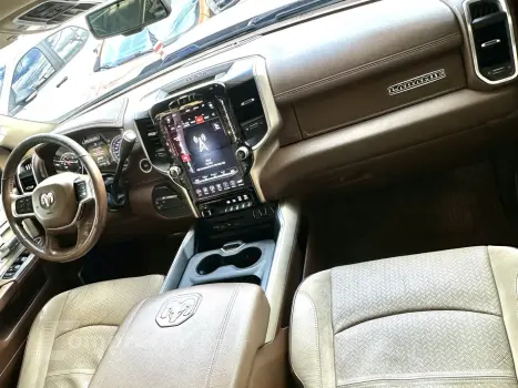 2500 6.7 I6 TURBO DIESEL LARAMIE CD 4X4 AUTOMÁTICO