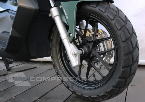 HONDA ADV 150