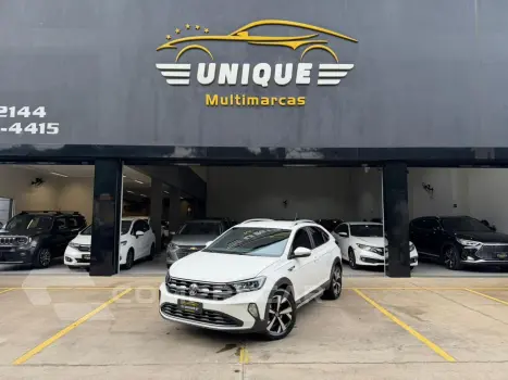 Volkswagen Nivus 1.0 200 Tsi Total Flex Highline Automático 4 portas