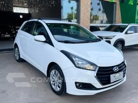 HB20 - 1.6 COMFORT PLUS 16V 4P AUTOMÁTICO