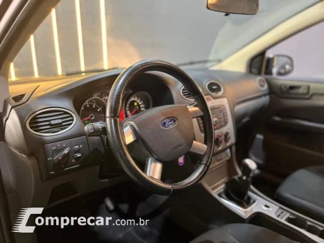 FOCUS 1.6 8V