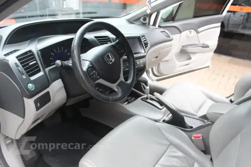 Civic 2.0 16V 4P FLEX EXR AUTOMÁTICO