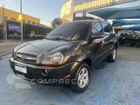 TUCSON 2.0 MPFI GLS 16V 143CV 2WD GASOLINA 4P AUTOMÁTICO
