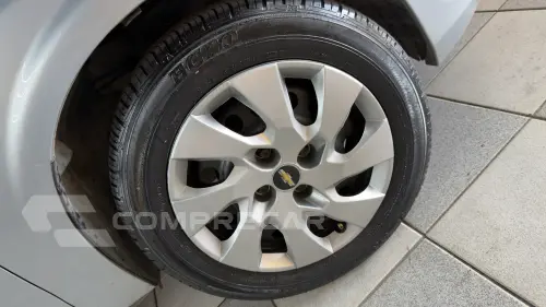 CELTA 1.0 MPFI LT 8V