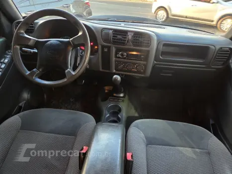 S10 2.4 MPFI ADVANTAGE 4X2 CD 8V FLEX 4P MANUAL