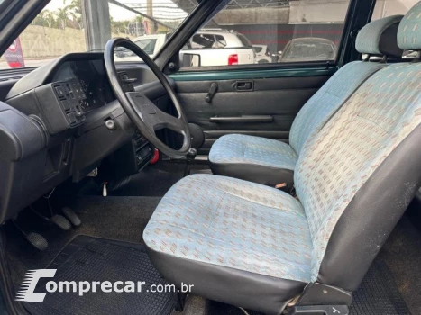 UNO - 1.0 MILLE 8V 2P MANUAL