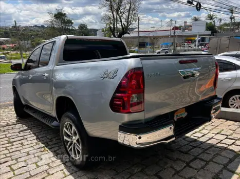 HILUX 2.7 SRV 4X2 CD 16V