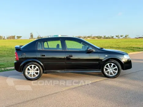 ASTRA 2.0 MPFI Advantage 8V