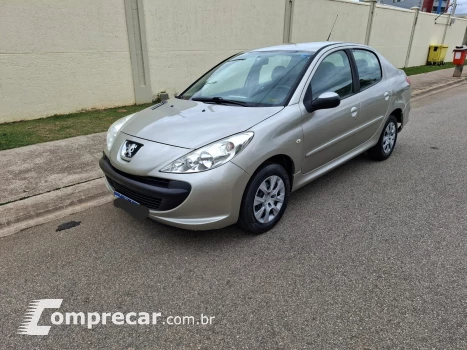 PEUGEOT 207 1.4 XR Passion 8V 4 portas