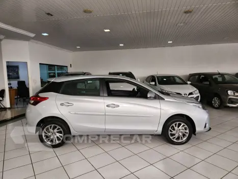 Yaris Hatch 1.5 16V 4P FLEX XS MULTIDRIVE AUTOMÁTICO CVT