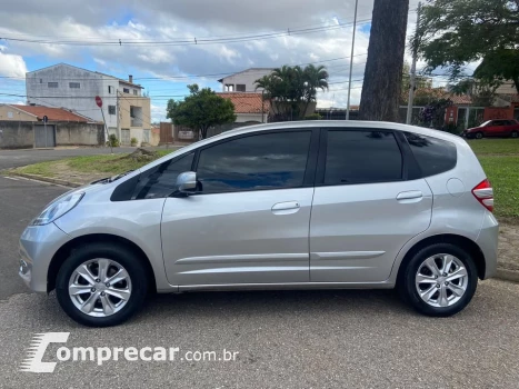 FIT 1.4 LX 16V