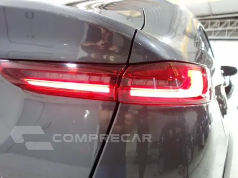 FASTBACK - 1.0 TURBO 200 AUDACE CVT