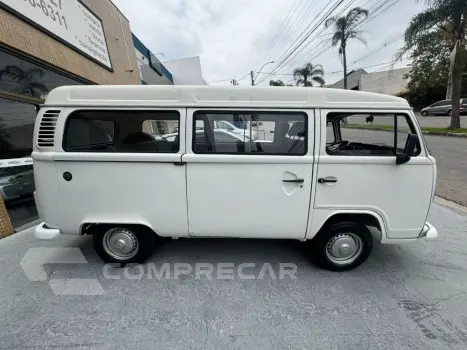 Kombi Lotação 1.4 Mi Total Flex 8V