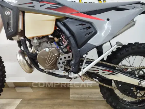 2T 250 TSX