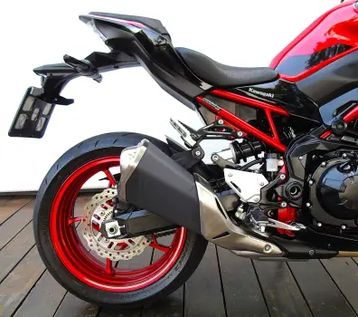 KAWASAKI Z900 ABS