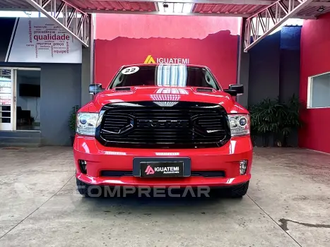 CLASSIC 5.7 V8 GASOLINA LARAMIE NIGHT EDITION CD 4X4 AUTOMÁT
