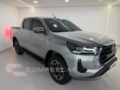 Toyota HILUX CDSRXA4FD 4 portas