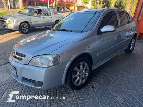 ASTRA HATCH - 2.0 MPFI ADVANTAGE 8V 4P MANUAL