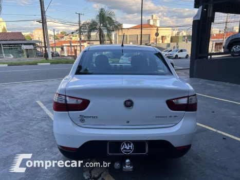 Grand Siena ESSENCE 1.6 Flex 16V