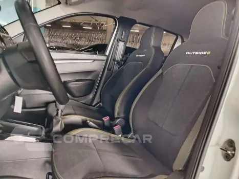 Kwid 1.0 12V Sce Flex Outsider Manual