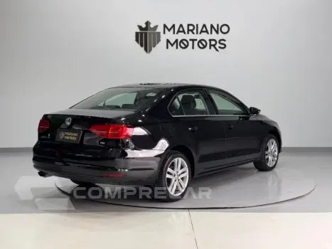 JETTA 2.0 TSI HIGHLINE 211CV GASOLINA 4P TIPTRONIC