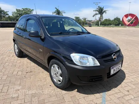 CELTA 1.0 MPFI Life 8V