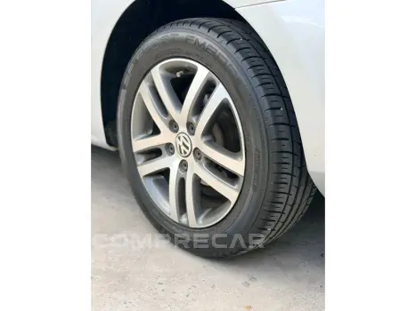 JETTA 2.0 COMFORTLINE FLEX 4P TIPTRONIC