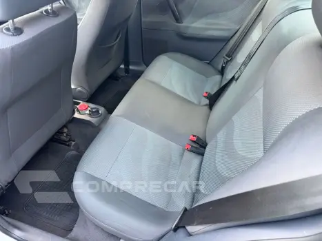 Polo Sedan 1.6 4P COMFORTLINE FLEX