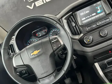 S10 2.5 LT 4X2 CD 16V FLEX 4P MANUAL