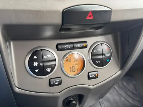 GRAND LIVINA 1.8 SL 16V