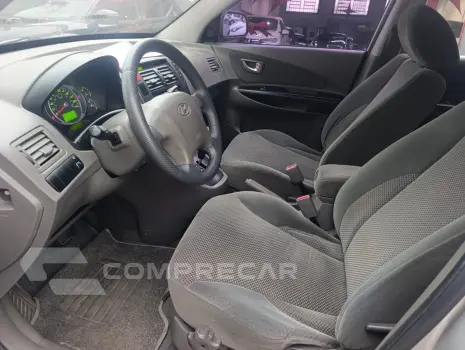 TUCSON 2.0 MPFI GLS 16V 143cv 2WD
