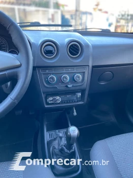 CELTA 1.0 MPFI LT 8V
