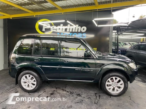 Pajero TR4 2.0 16V 4P 4X4 AUTOMÁTICO