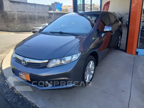 Honda Civic Sedan LXS 1.8/1.8 Flex 16V Mec. 4p 4 portas