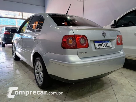 POLO SEDAN 1.6 MI 8V