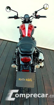 TRIUMPH STREET SCRAMBLER