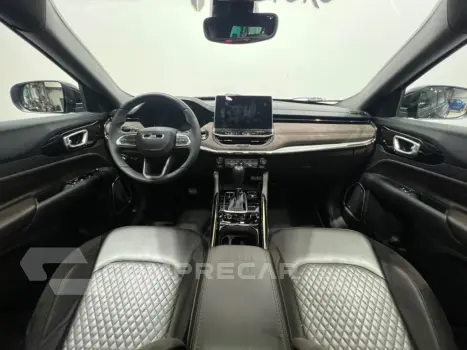COMMANDER 1.3 T270 TURBO FLEX OVERLAND AT6