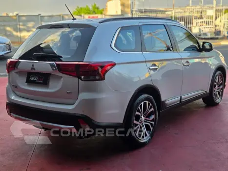 OUTLANDER 3.0/ GT 3.0 V6 Aut.