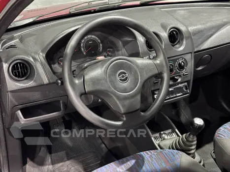 CELTA 1.0 MPFI Life 8V